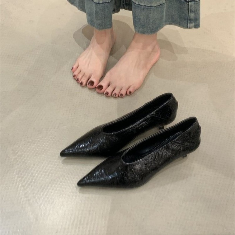 2025 Autumn New Commuter Wind  - Women'S Heels review and price